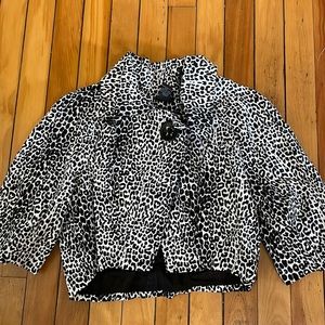 So fun! Cute short jacket !